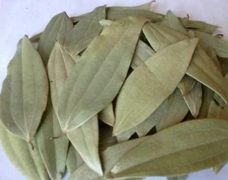 iKonbi Dried Bay Leaf Organic Quality Tej Patta/Leaves Spice - 250 gm