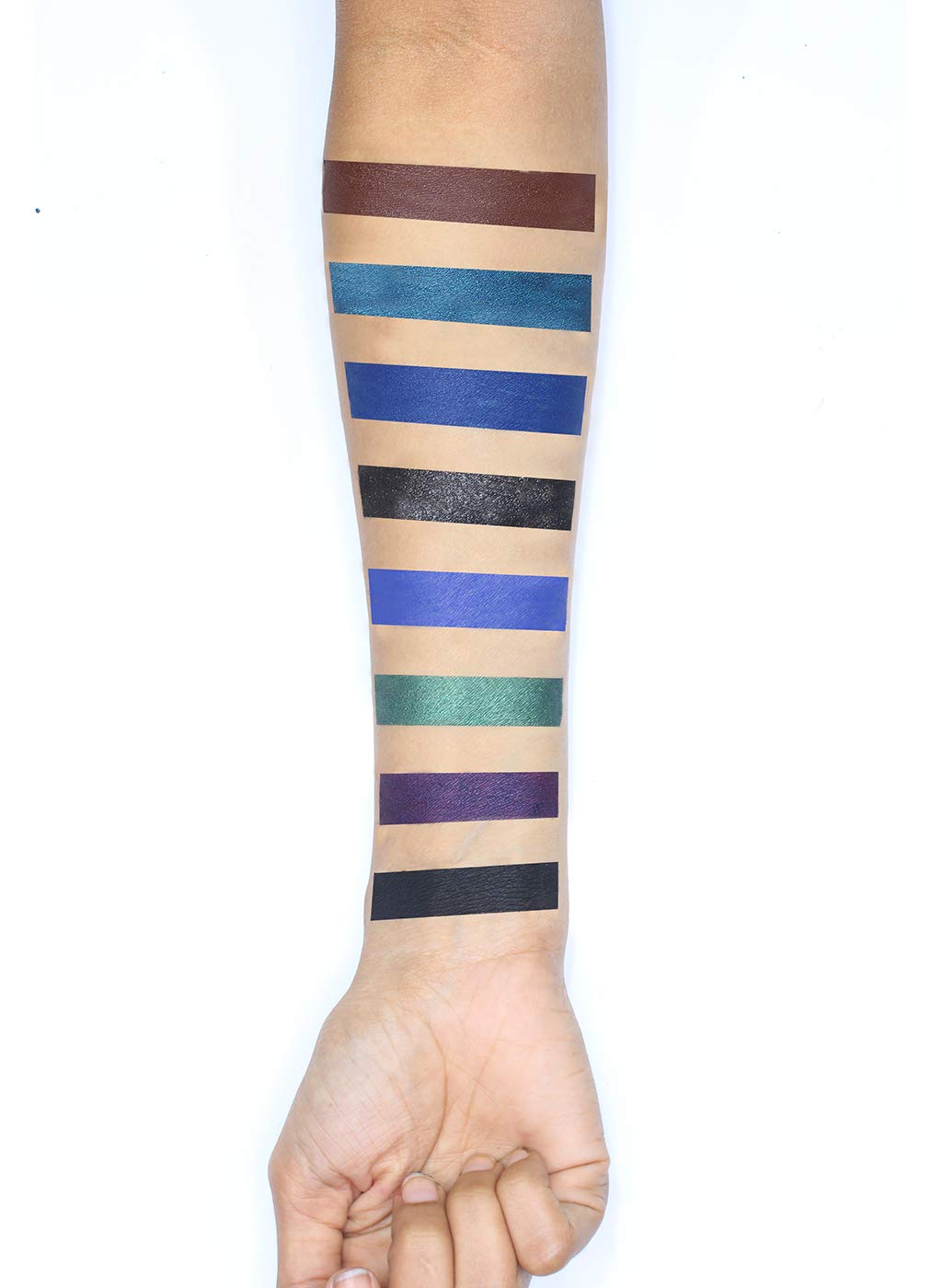 SUGAR Cosmetics Stroke Of Genius Kohl Eyeliner: 01 Back to Black, 1.2 g