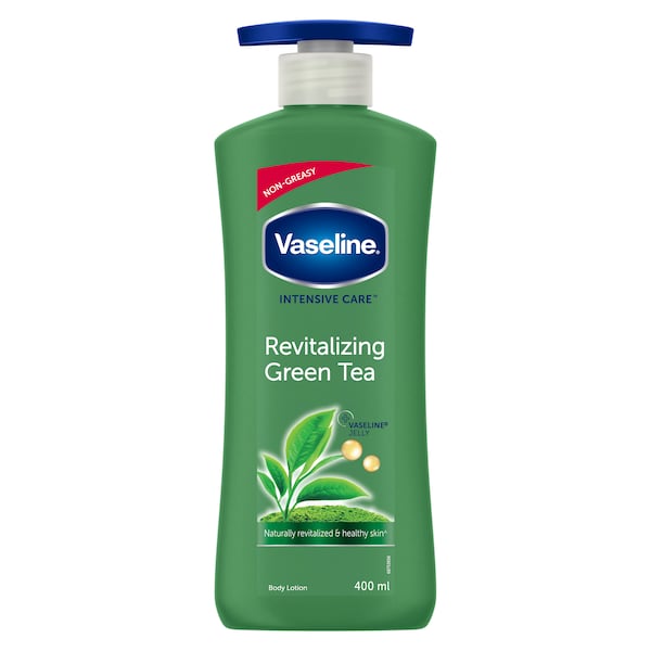 Vaseline Non-Greasy Formula with Pure Green Tea Extracts Revitalizing Green Tea BodyLotion, For Dull And Dry Skin - 400 ml