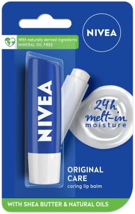 Nivea Lipcare Essential 4.8g