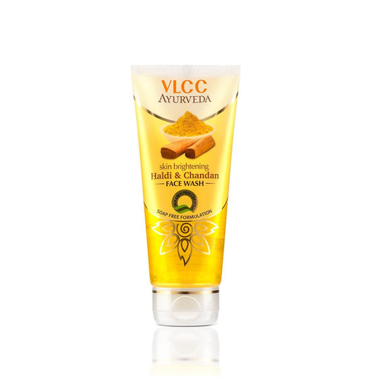 VLCC Ayurveda Skin Brightening Haldi & Chandan Facewash:
