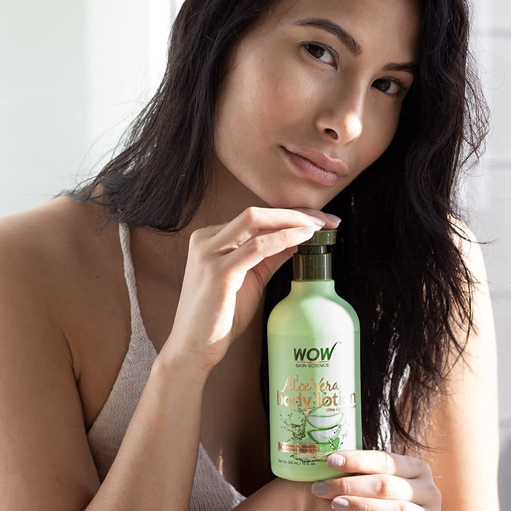 WOW Aloe Vera Moisturizing Body Lotion: 300 ml