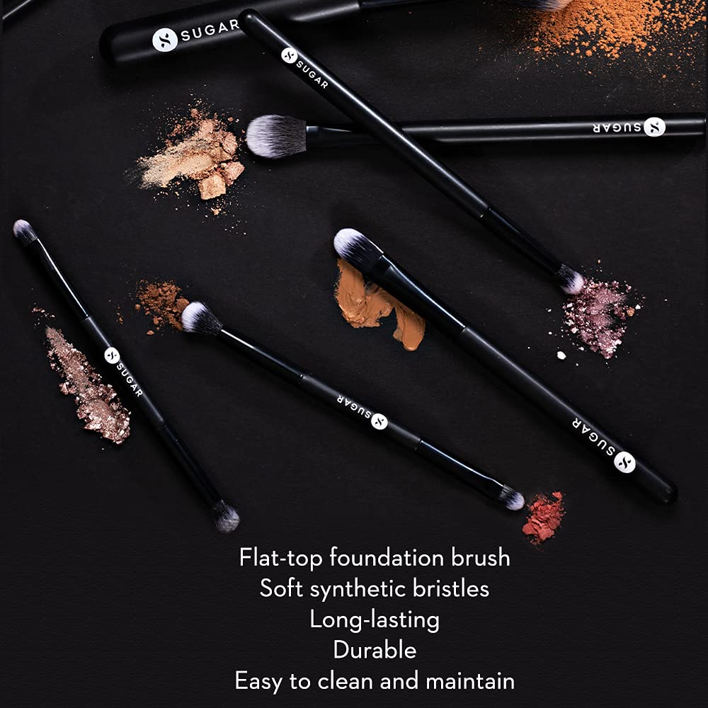 SUGAR Cosmetics Blend Trend Kabuki Brush: 052 Foundation