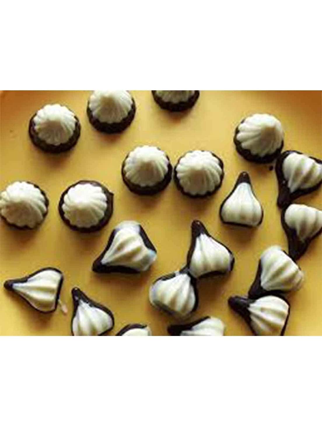 iKonbi Plastic Modak Patti 5 Cavity Medium Size Mold Set of 1 15 Cms in Size Baking Tools for Muffin and Choclates