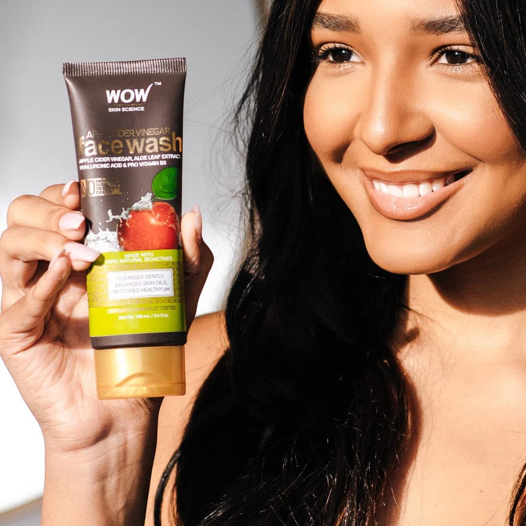 WOW Apple Cider Vinegar Face Wash: 100 ml