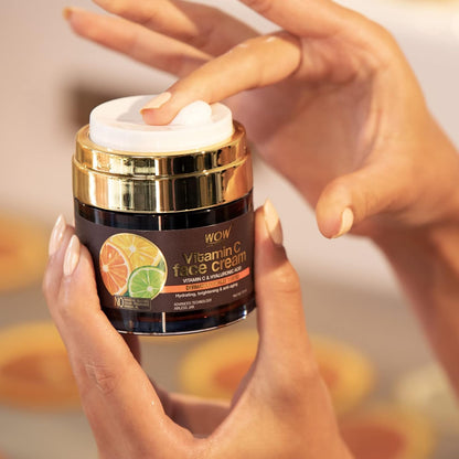 WOW Vitamin C Moisturizer Face Cream: 50 ml