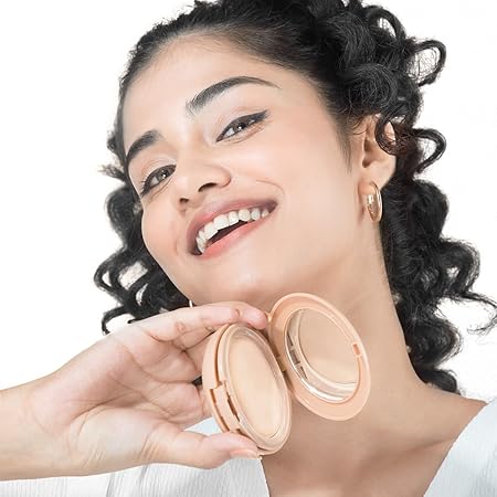 Mamaearth Glow Full Coverage Compact: SPF 30, 9 g, Ivory