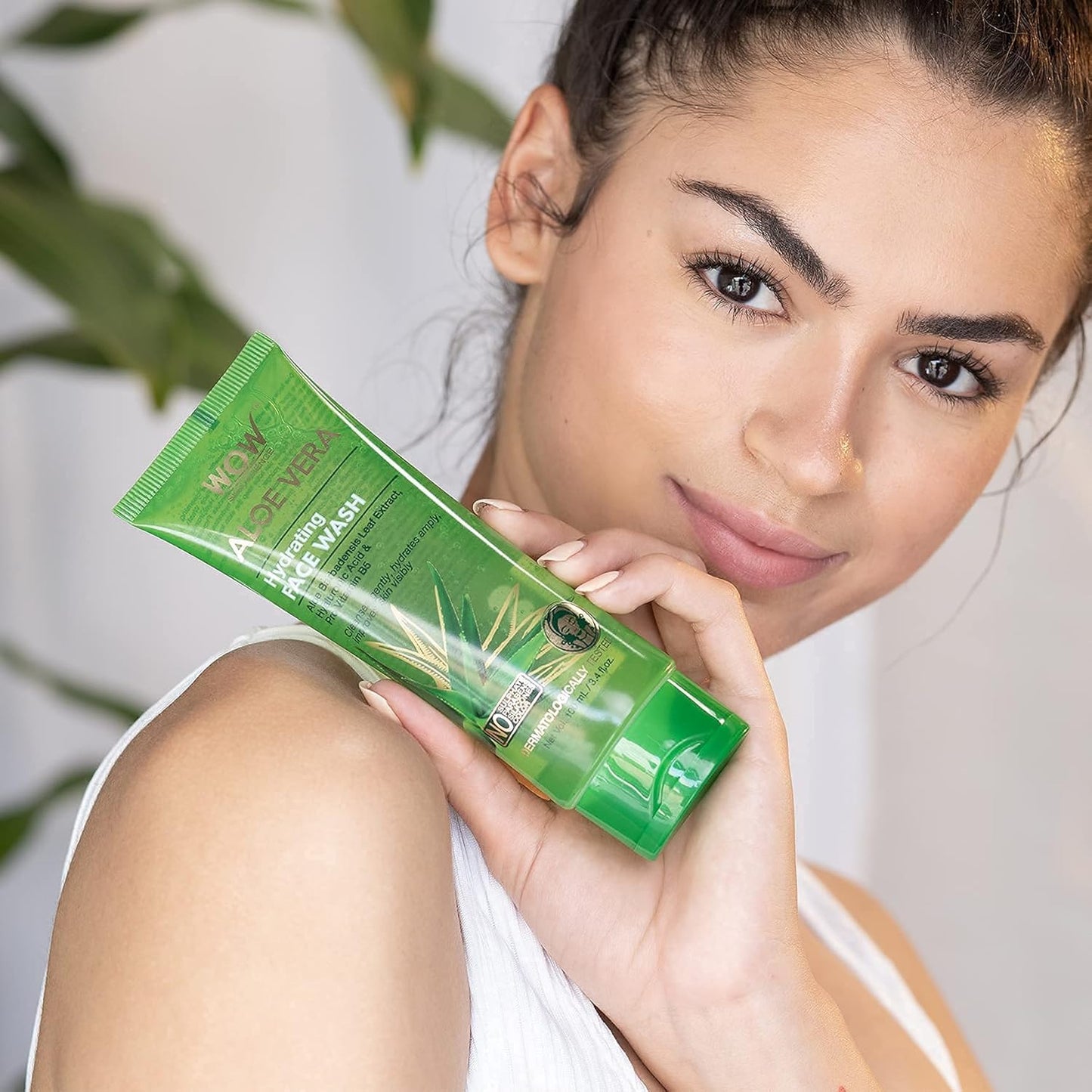 WOW Aloe Vera Face Wash: 100 ml