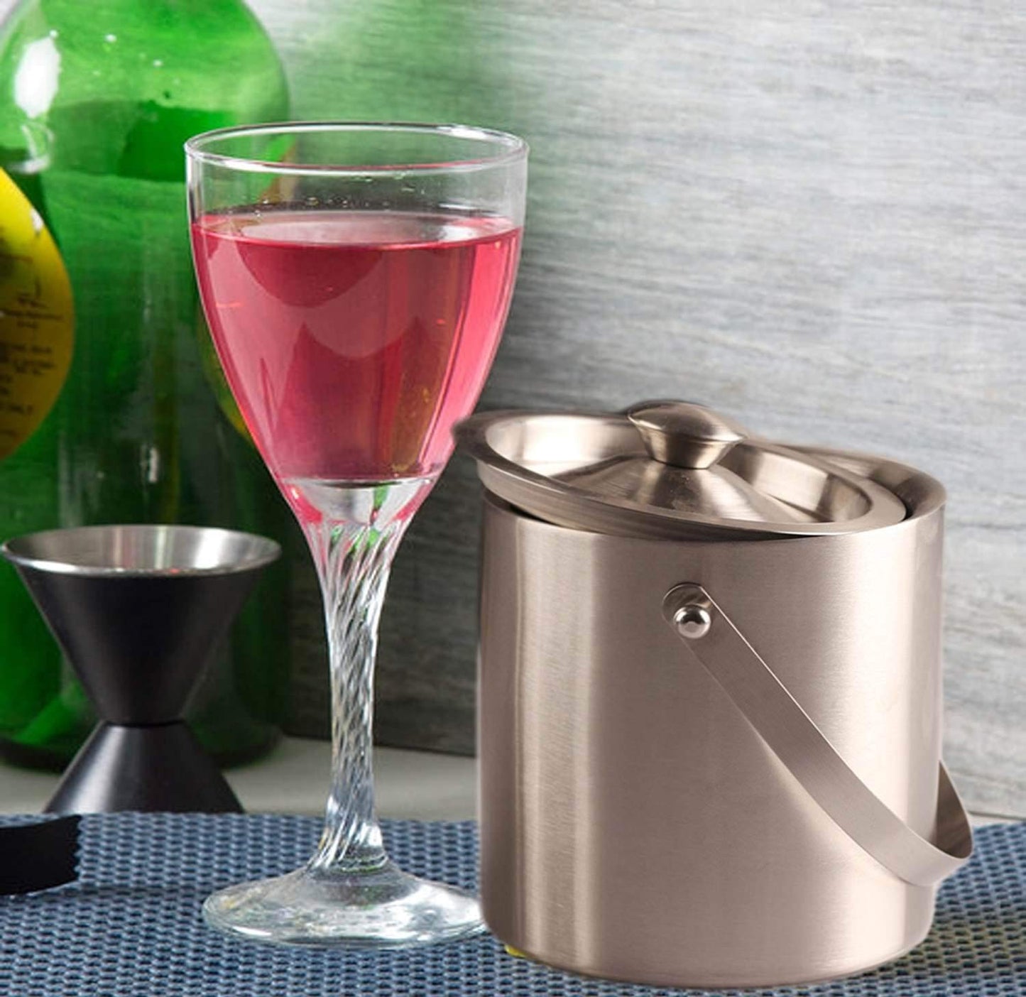 iKonbi Stainless Steel Ice Bucket, Ice Bucket with Tong for Travelling, 1 Litre, 5.5 Inch Bucket with air Tight top