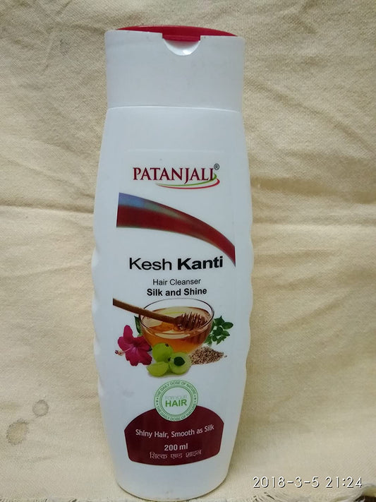 Pack of 2 - Patanjali Kesh Kanti Hair Cleanser Silk and Shine - 200ml,