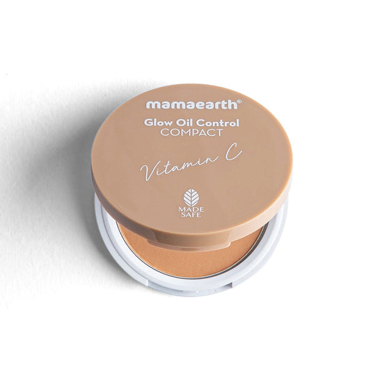 Mamaearth Glow Oil Control Compact SPF 30 With Vitamin C & Turmeric - Almond Glow